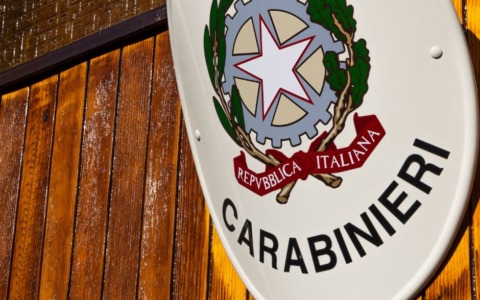 Controlli dei carabinieri in Val di Bisenzio contro spaccio e furti