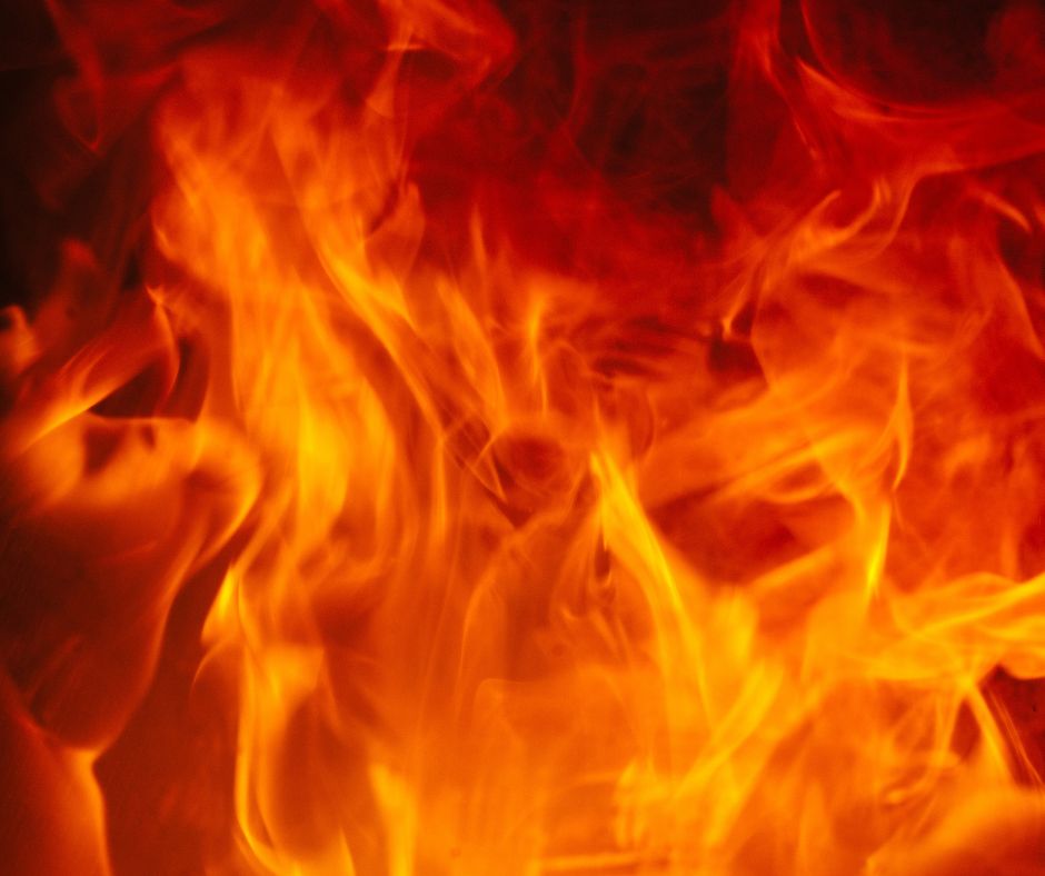 Incendio arresta le attività della Gt 2000: capannone sequestrato
