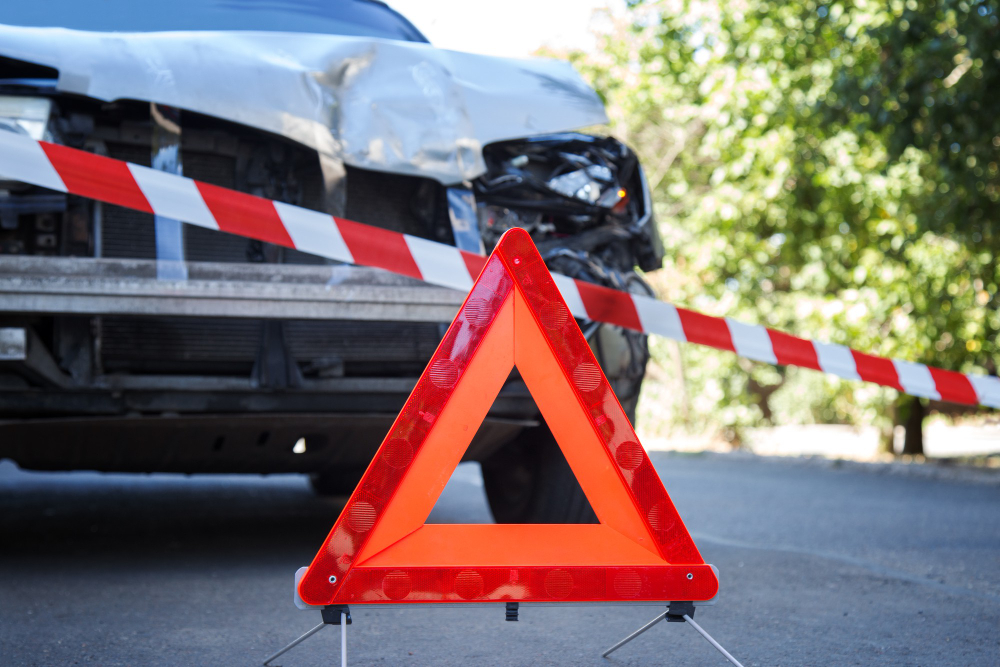 Patente falsa dopo lo scontro: automobilista denunciato