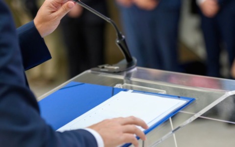 Normativa Ue su piante Ngt, Burani e Natura Sì esprimono preoccupazione