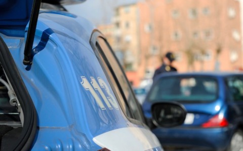 Residenti esasperati per corse clandestine e degrado notturno