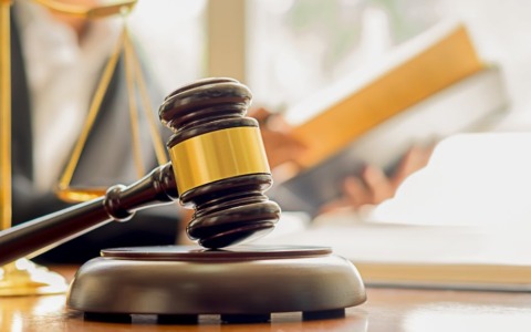 Vertenza Acca, imprenditori chiedono restituzione merce
